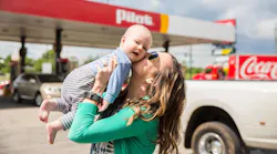 Trucker 1266 Pfj Mom 2