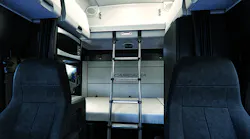 Trucker 1278 Newcascadiasleeper Laddere2