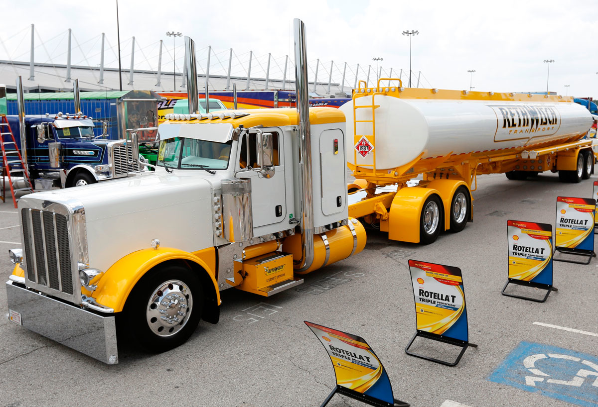 SuperRigs: 'Titanic' trucks take Tulsa | FleetOwner