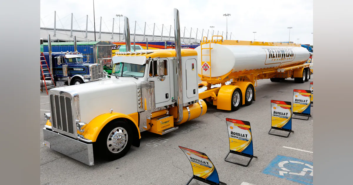 SuperRigs: 'Titanic' trucks take Tulsa | FleetOwner