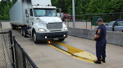Trucker 1296 Tireinspection