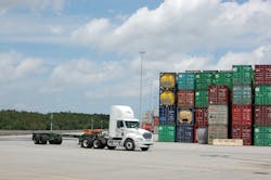 Trucker 1328 Global1 Trucker 1328 Global1