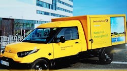 Fleetowner Com Sites Fleetowner com Files Uploads 2017 07 16 071617 Dhl Street Scooter Web Agm Fleetowner Com Sites Fleetowner com Files Uploads 2017 07 16 071617 Dhl Street Scooter Web Agm