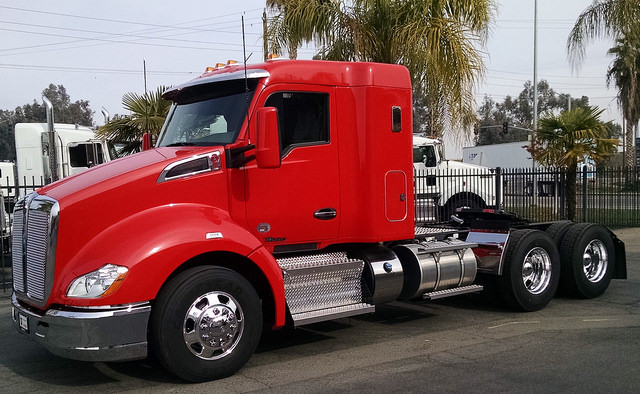 Trucker 1354 Kwt680mid