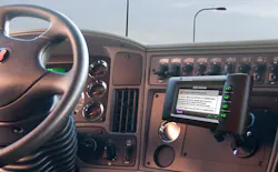 Trucker 1356 Eldbluetree