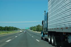 Trucker 1383 Sleek Trucker 1383 Sleek