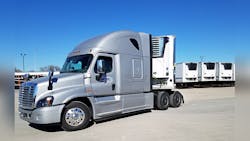 Refrigeratedtransporter 2294 Roadrunner Truck Refrigeratedtransporter 2294 Roadrunner Truck