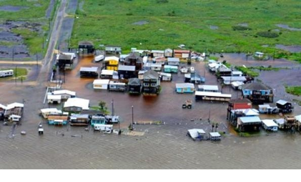 Refrigeratedtransporter 2756 Harvey Damage Pic
