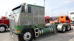 Trucker 5445 Bigcabopen