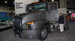 Trucker 5693 Mck1