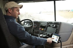 Trucker 7452 053017ooidafonaart 1 Trucker 7452 053017ooidafonaart 1