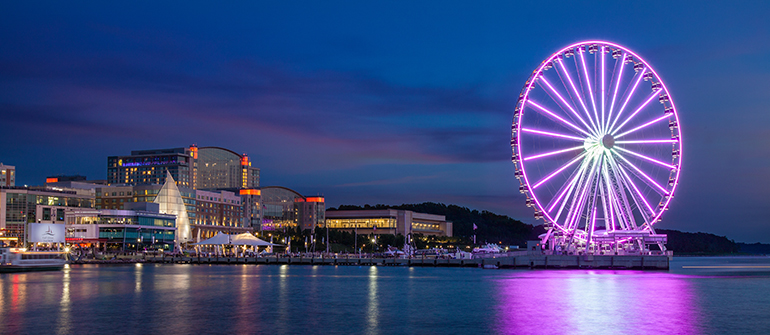 Refrigeratedtransporter 2927 Gaylord National Maryland Exterior Night Wheel