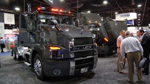 Trucker 5758 Mckopen