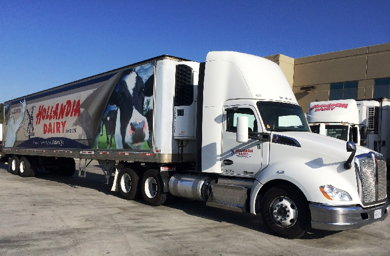 Refrigeratedtransporter 3056 Hollandia Dairy Uses Kenworth Trucks