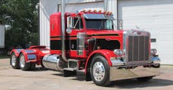 Www Trucker Com Sites Trucker com Files No 8 Bicentennial Pete At Top Galleries 0 Www Trucker Com Sites Trucker com Files No 8 Bicentennial Pete At Top Galleries 0