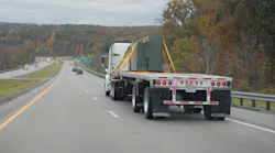 Trucker 6586 Flatbed1 1 0