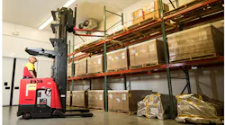 Refrigeratedtransporter 3104 Dhl Warehouse And Worker