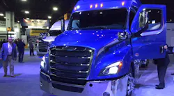 Trucker 6772 Freightliner1 1