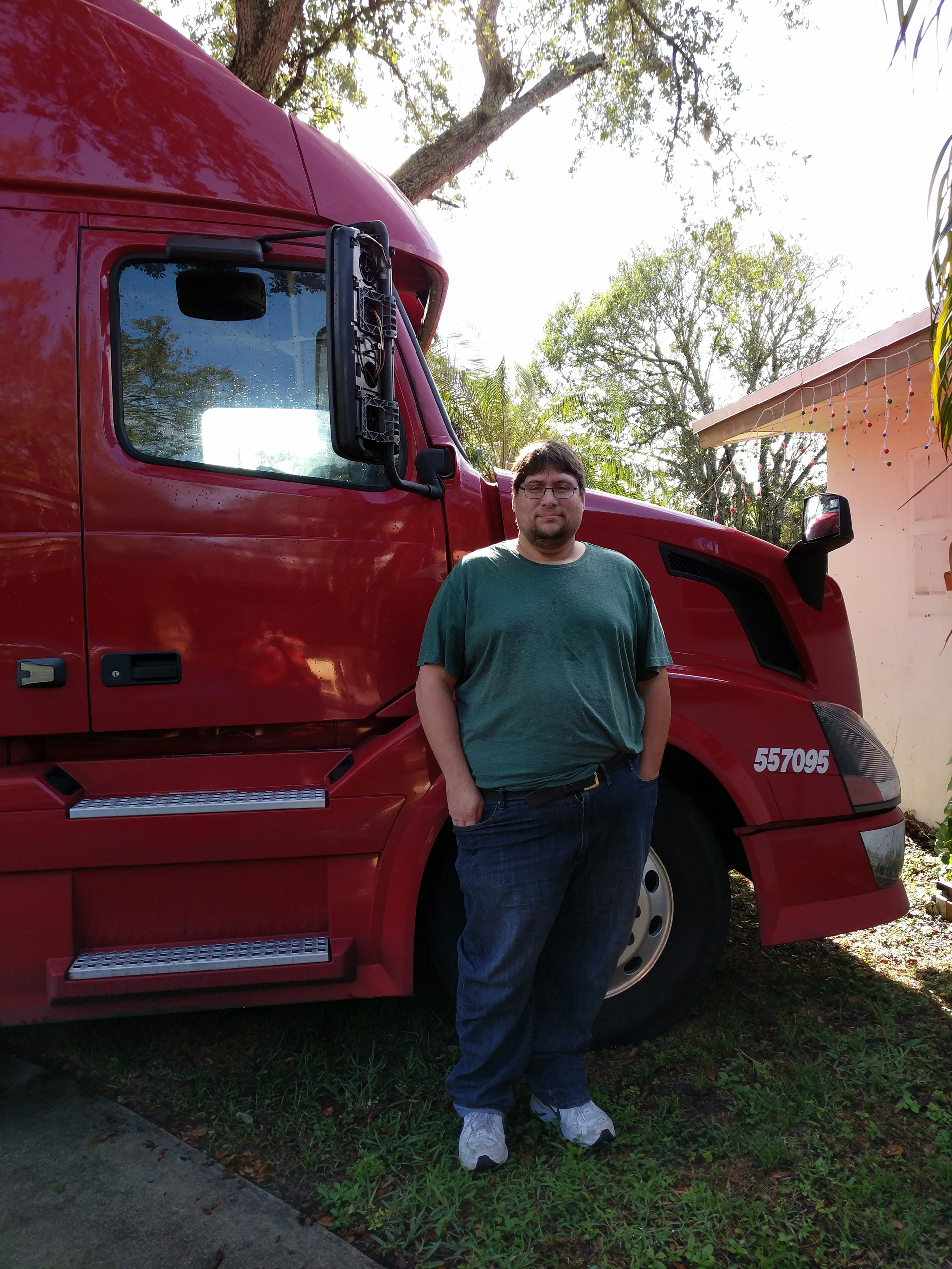 Trucker 6798 02at2018spotlightpic