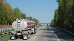 Trucker 6815 Tanker1 1 0