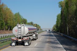 Trucker 6815 Tanker1 1 0 Trucker 6815 Tanker1 1 0