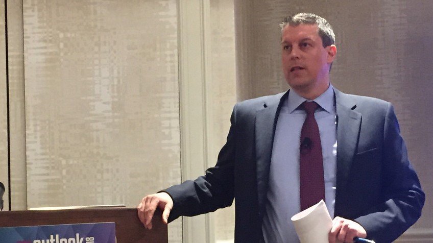 Trucker 6873 Canada2