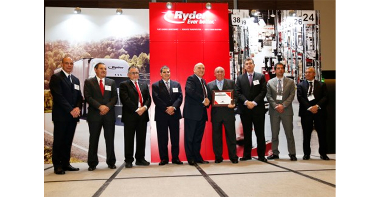 Refrigeratedtransporter 3133 Ryder Honors Mexican Carriers Photo