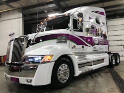 Trucker 7263 Destiny Trucker 7263 Destiny