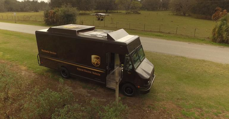 Trucker 7348 Upsdrones 0