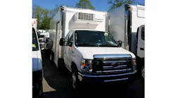 Refrigeratedtransporter 3203 Reefertek Truck Body