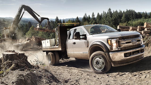 Www Fleetowner Com Sites Fleetowner com Files 051718 2018 Ford F 450 Chassis Cab