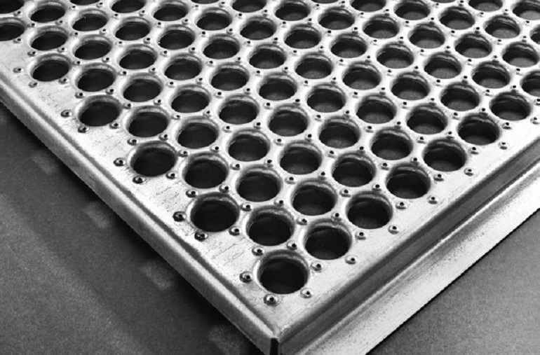 Refrigeratedtransporter 3273 Dfw Grating