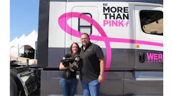 Refrigeratedtransporter 3396 Werner Enterprises Race For The Cure Truck