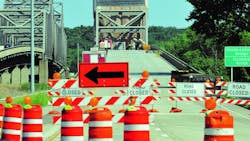 Trucker 8407 Feature Gi 989421862 Trucker 8407 Feature Gi 989421862