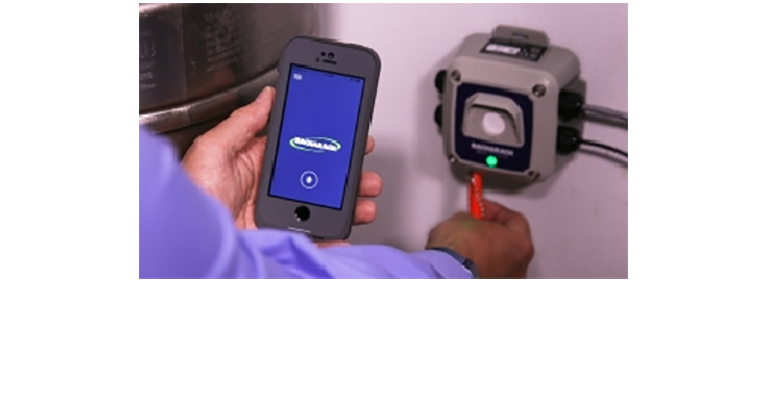 Refrigeratedtransporter 3721 Bacharach Mgs 400