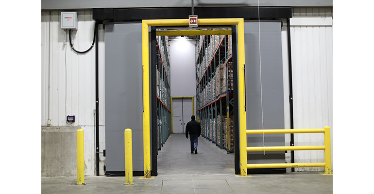 Refrigeratedtransporter 3732 Rite Hite Barrier Glider