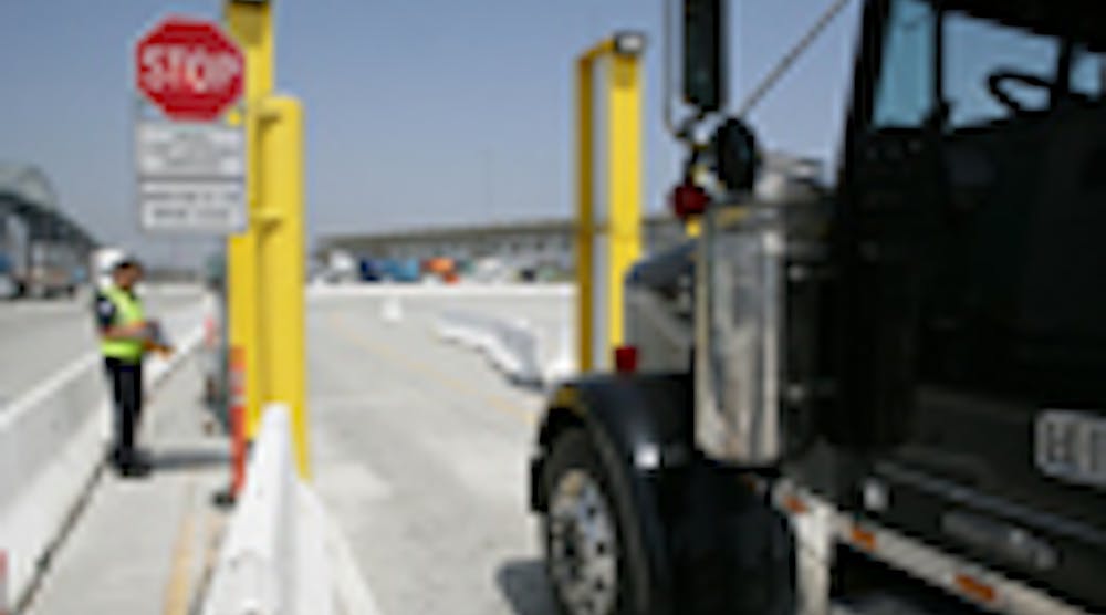 Fleetowner 1340 Truckport1sm