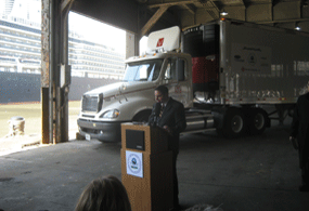 Port reefers plug in FleetOwner
