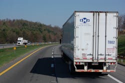 Economic indicators point to US on faster growth track for 2014 Economic indicators point to US on faster growth track for 2014