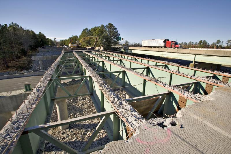 TEA39s cosponsors contend bill would ldquoopen up Americarsquos transportation system to greater local control better targeted projects and a more efficient way to maintain and improve the nationrsquos infrastructurerdquo