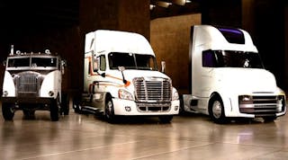 Fleetowner 5273 Freightliner Trucks
