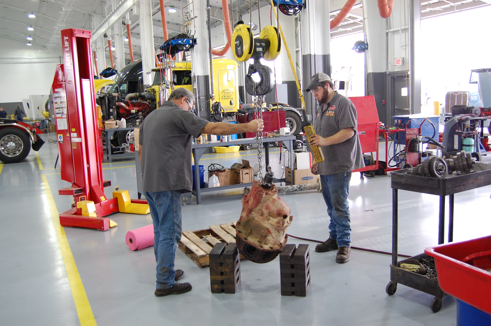 BLS indicates 67000 new technicians and 75000 new diesel engine specialists need to be added to the labor rolls by 2022 to keep up with demand and replace retiring workers Photo by Sean KilcarrFleet Owner