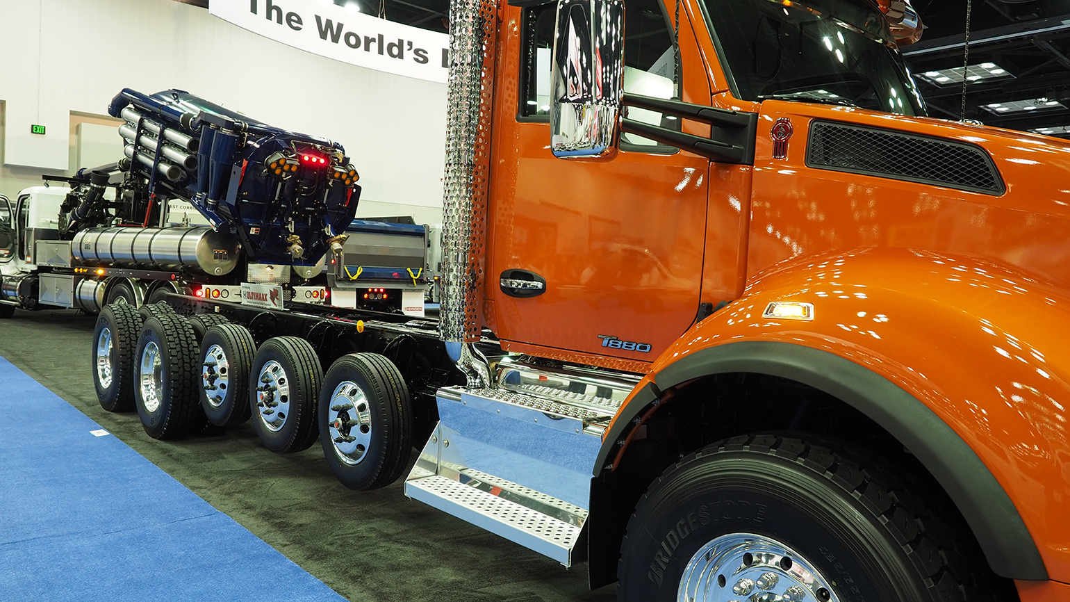 This Kenworth T880 showed off the new Hendrickson UltiMaax severeduty rubber suspension option at the 2016 NTEA Work Truck Show in Indianapolis