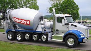 The Allison 4700 RDS fully automatic transmission is available for ready-mix applications like the Kenworth T880 mixer.