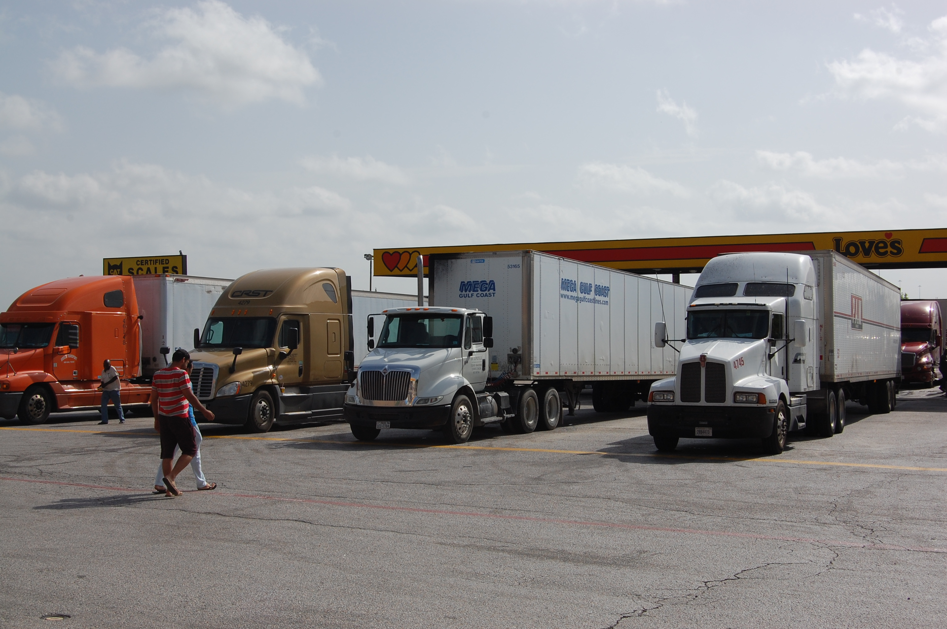 Stay Metrics research found that out of 100 drivers 33 will leave 90 days after being hired with 22 leaving by the 180 day mark Photo by Sean KilcarrFleet Owner