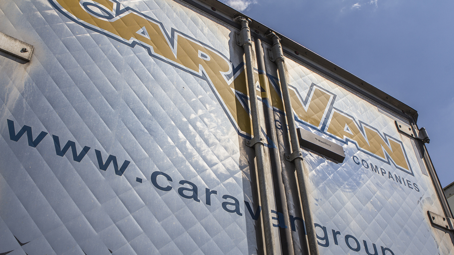 The BlackBerry Radar assettracking and nearrealtime monitoring system mdash part of which is seen below the quotVquot in the Caravan Transport graphic in the photo mdash is designed for simple installation on the rear door of a trailer or intermodal container and has a multiyear battery as well as its own WiFi connectivity via 2G 3G or 4G networks