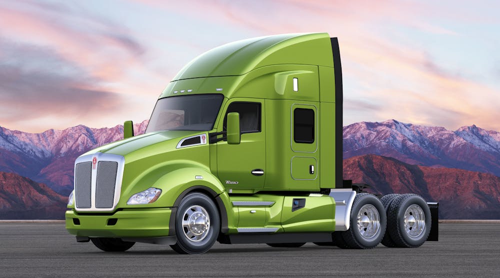 A new 52-in. mid-roof sleeper package for Kenworth T680 models with Advantage powertrain configurations should help deliver up to a 6% improvement in fuel economy. (Photo: Kenworth)