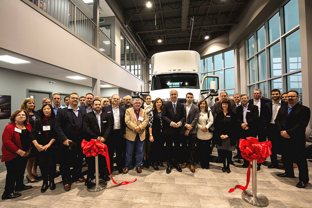 Kenworth Cambridge celebrates opening of new facility