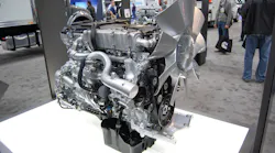 The DD839s ldquoB10 liferdquo of 400000 miles and it is expected to match if not exceed the 45000 mile oil drain and fuel filter replacement interval offered for the DD5 Photo by Sean Kilcarr for Fleet Owner