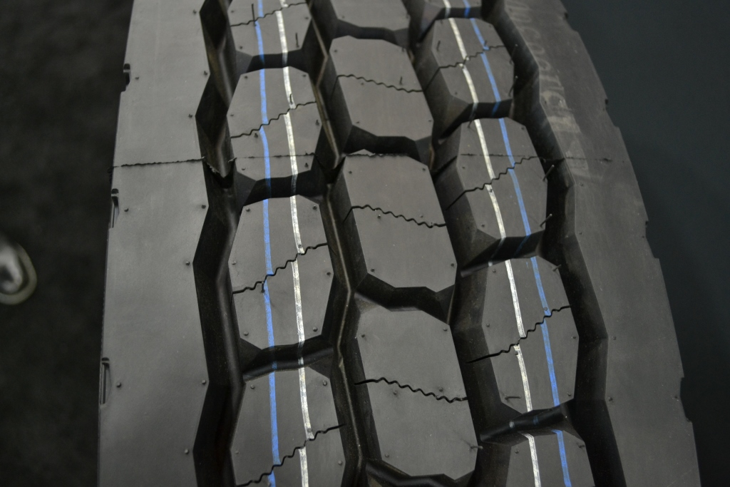 The RM852EM tire also features 3D MicroGauge siping with full depth and variable sipe density to help maintain wet traction and stability the company noted Photo by Kevin Jones for Fleet Owner